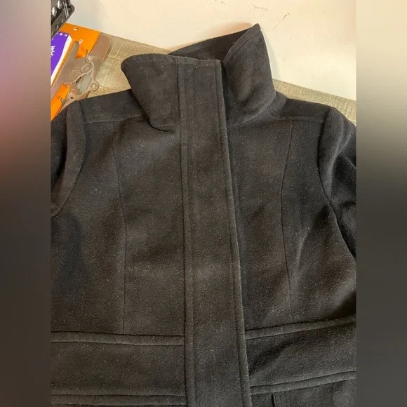 Cole HAAN coat - Picture 2 of 8